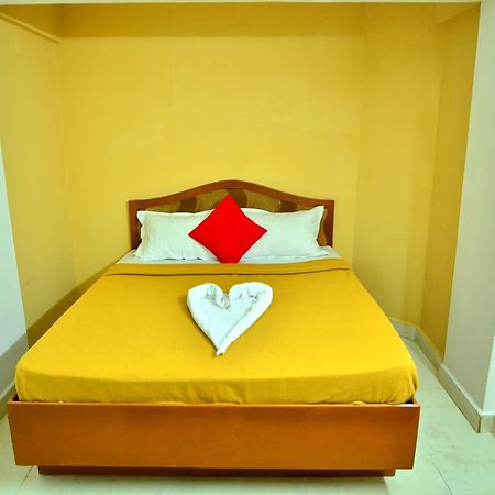 Estay Sk Residency Ooty Esterno foto