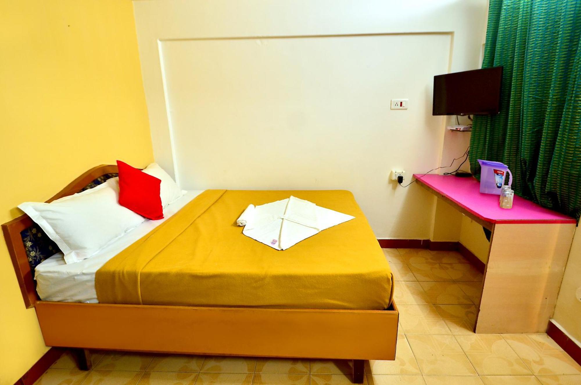 Estay Sk Residency Ooty Esterno foto