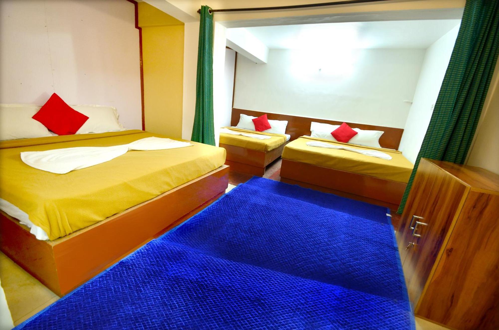 Estay Sk Residency Ooty Esterno foto