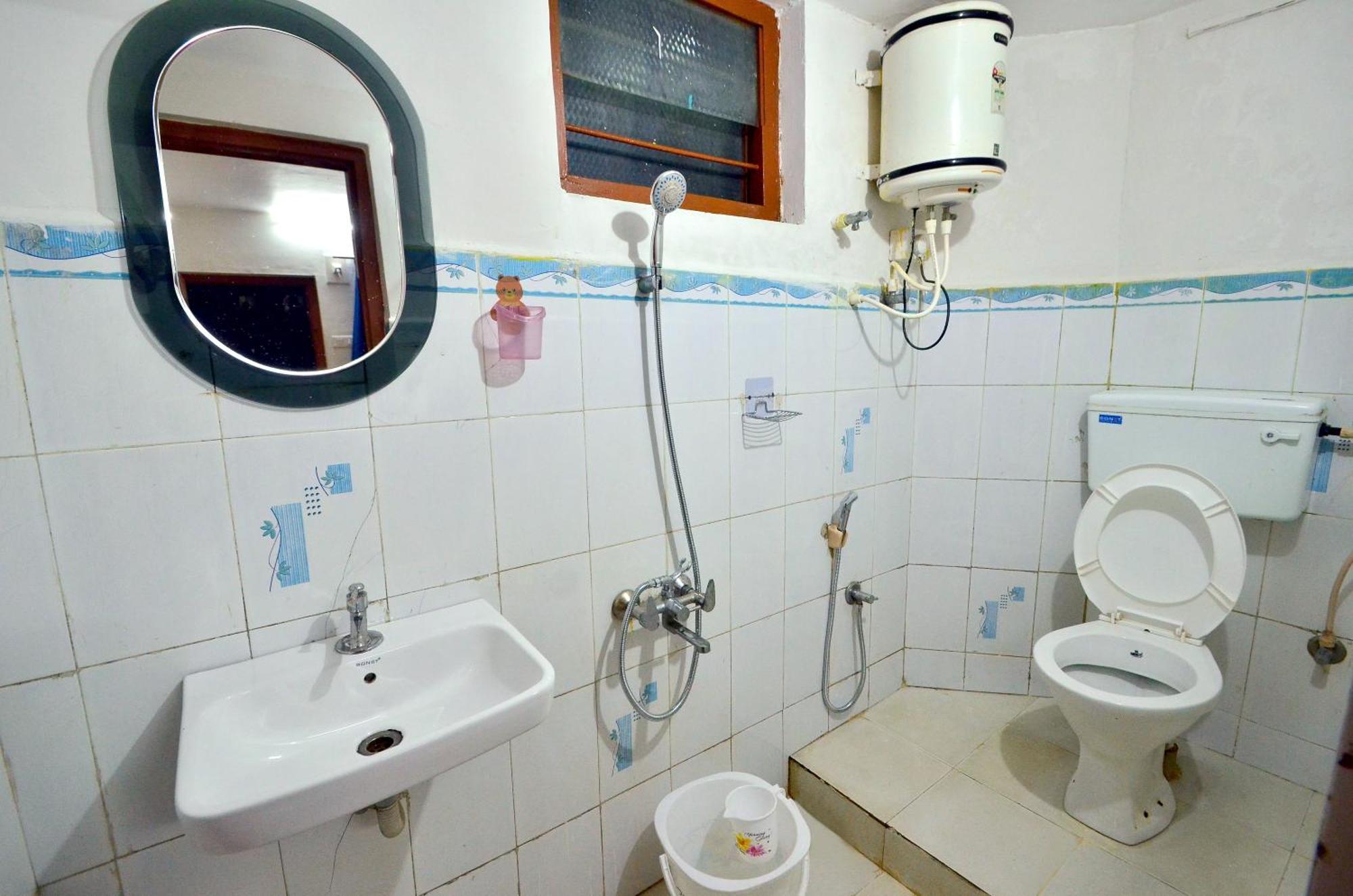 Estay Sk Residency Ooty Esterno foto