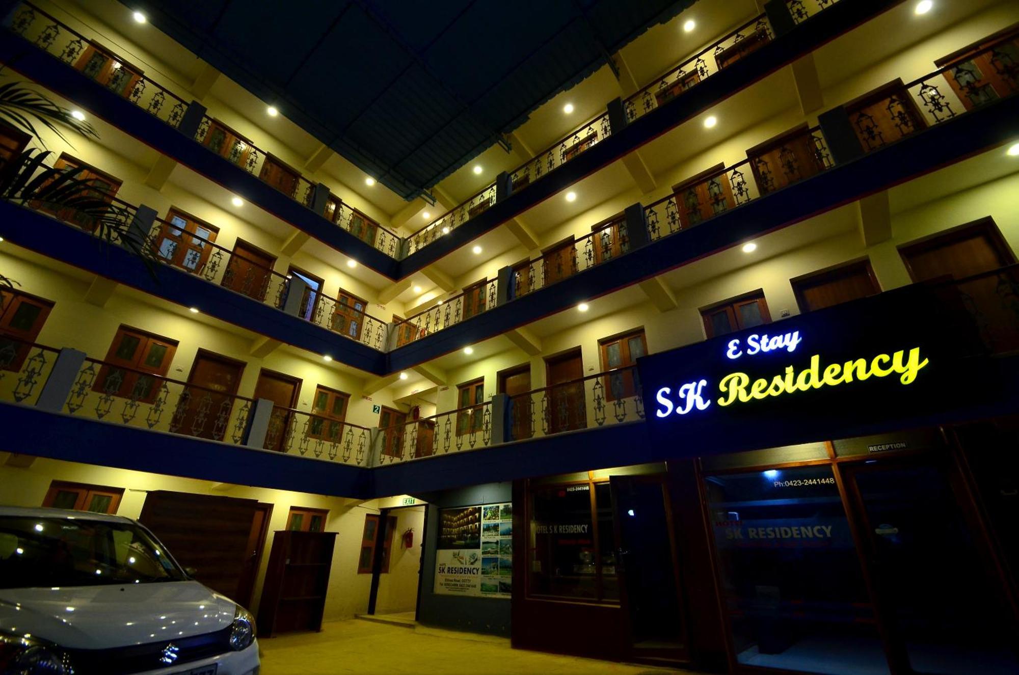 Estay Sk Residency Ooty Esterno foto